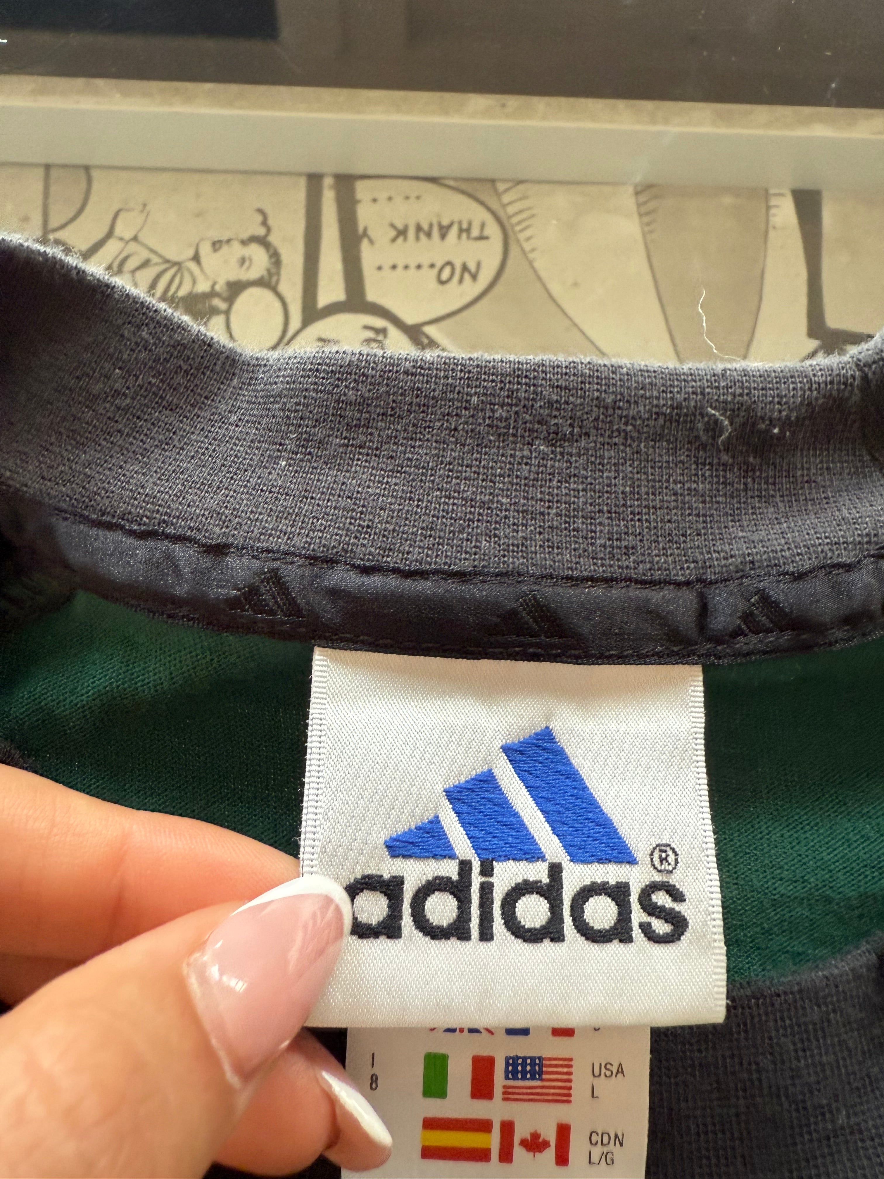 Vintage Adidas t-shirt
