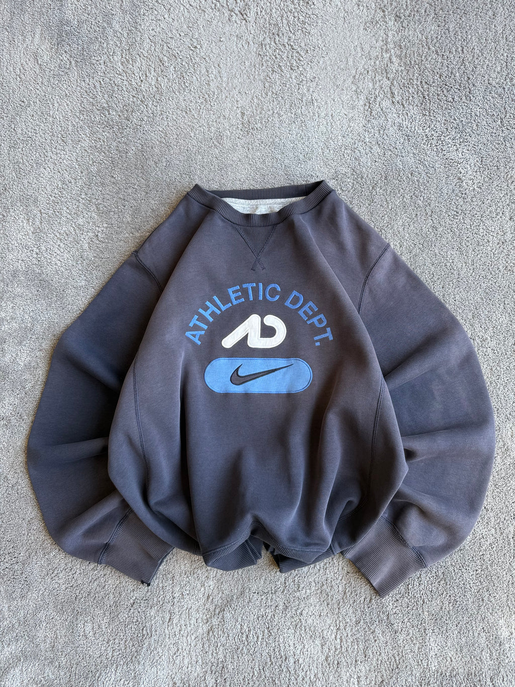 Vintage Nike sweatshirt