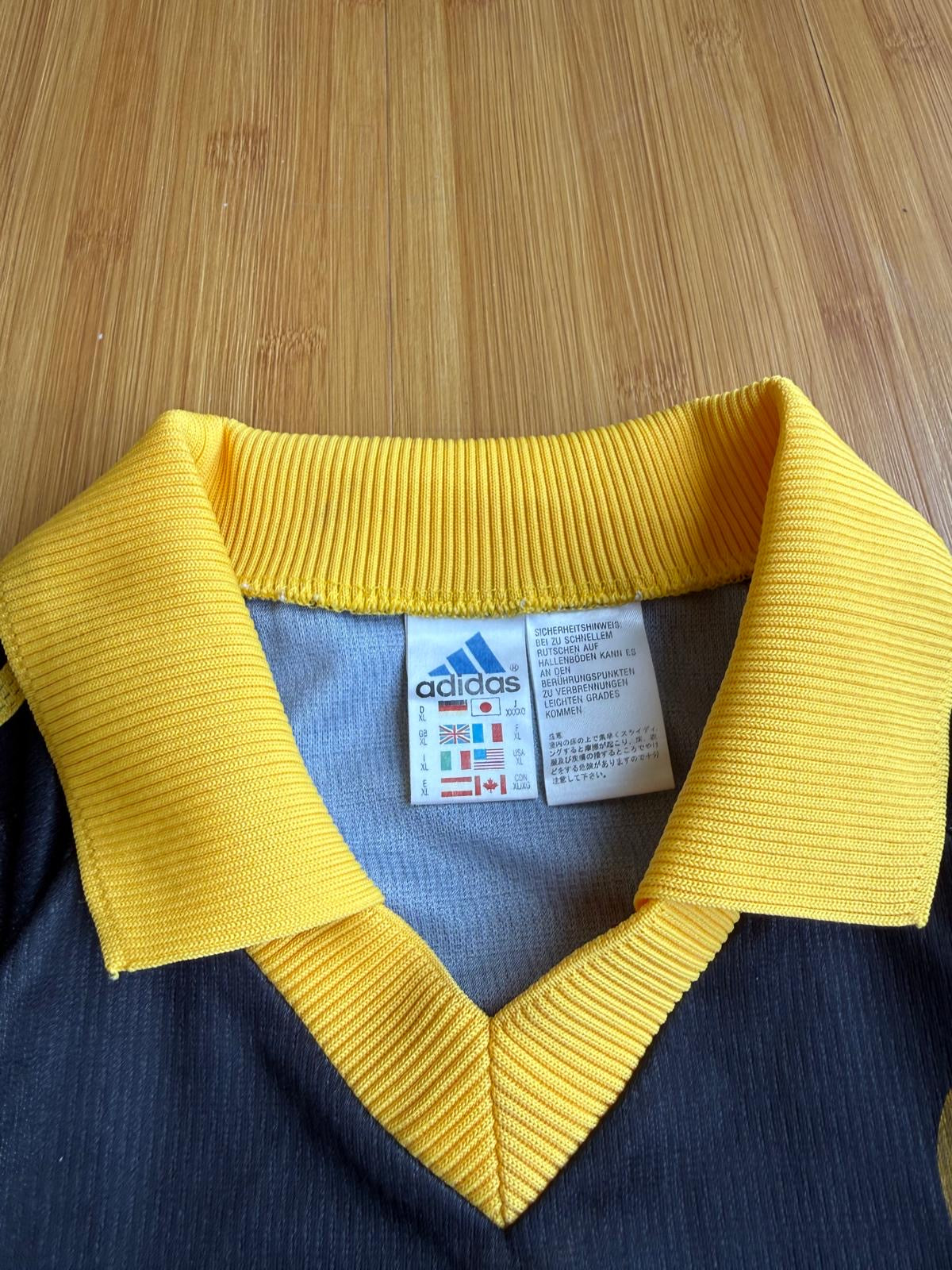 Vintage adidas jersey