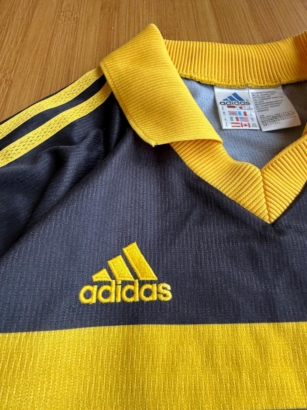 Vintage adidas jersey