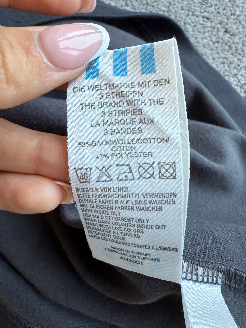 Vintage Adidas t-shirt